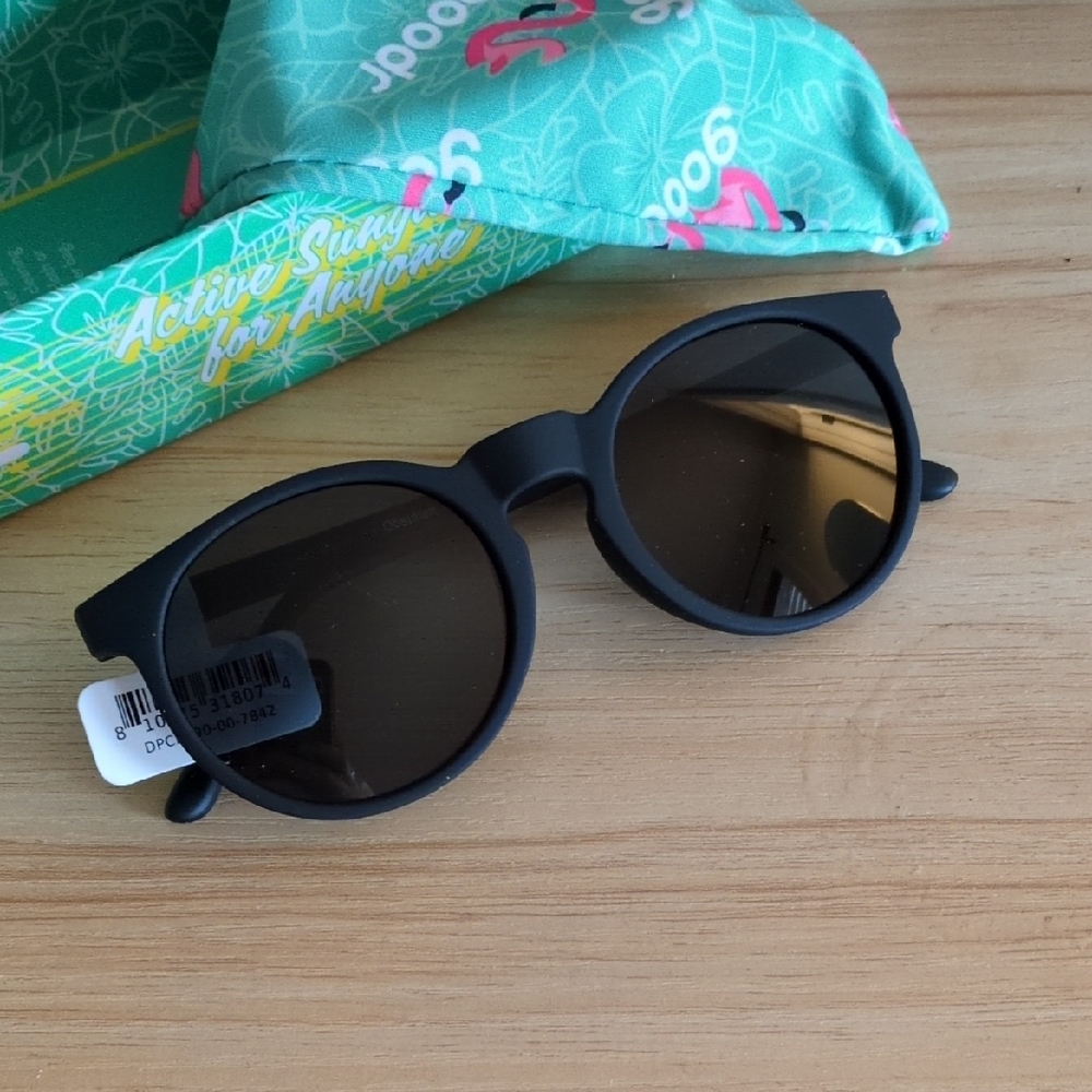 goodr Sunglasses NWT Circle G